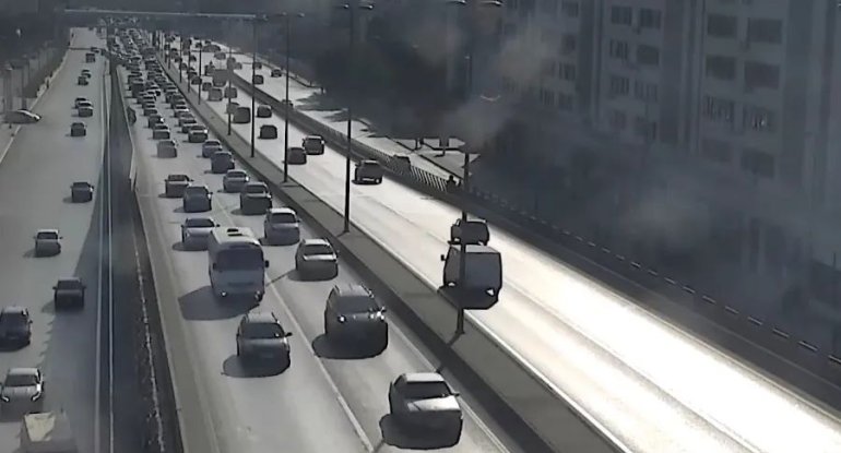 Bu yollarda tıxac var - SİYAHI
