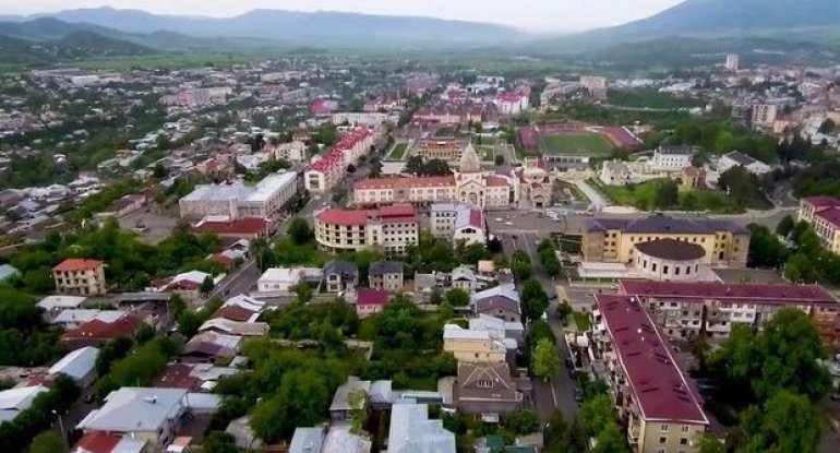 Erməni layihəsinin təbliğat maşını meyit dünyaya gətirdi: Qidalanma, yoxsa asosial həyat tərzi? - VİDEO