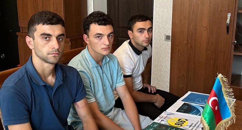 Laçında saxlanılan erməni futbolçular ölkələrinə təhvil verildi