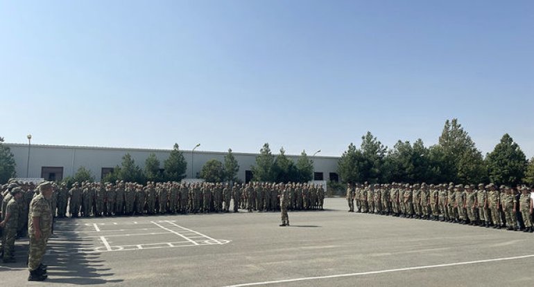 Müdafiə Nazirliyi ehtiyatda olan hərbçilərlə bağlı məlumat yaydı - FOTO