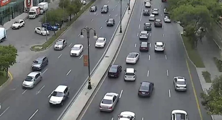 5 küçə və prospektdə tıxac var - SİYAHI