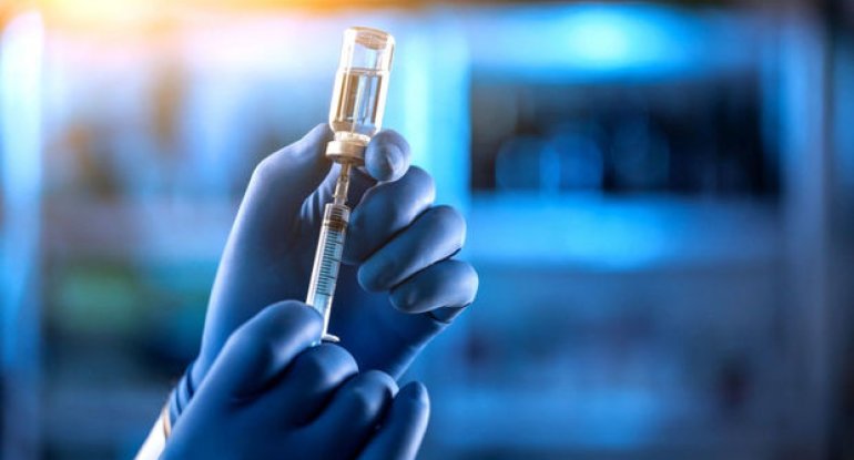 Epidemioloq qripə qarşı peyvəndin təsir müddətini açıqladı