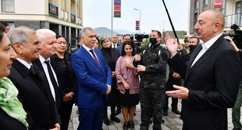 Prezidentlə Füzuli sakini arasında maraqlı dialoq - VİDEO