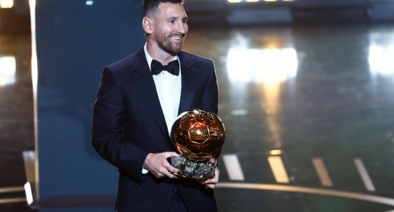Messi, Holann mükafatlandırıldı - Ən yaxşılar bəlli oldu