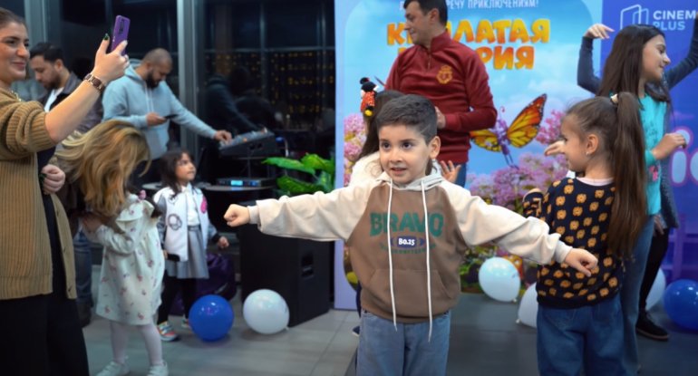 CinemaPlus Bakıxanov Mall-da uşaqlar üçün bayram şənliyi keçirilib - FOTO - VİDEO