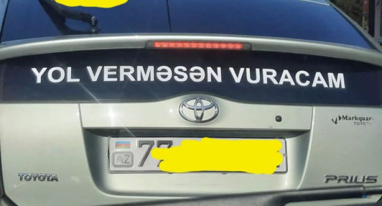 DYP-dən avtomobilinin şüşələrinə yazı yazan sürücülərə XƏBƏRDARLIQ - FOTO