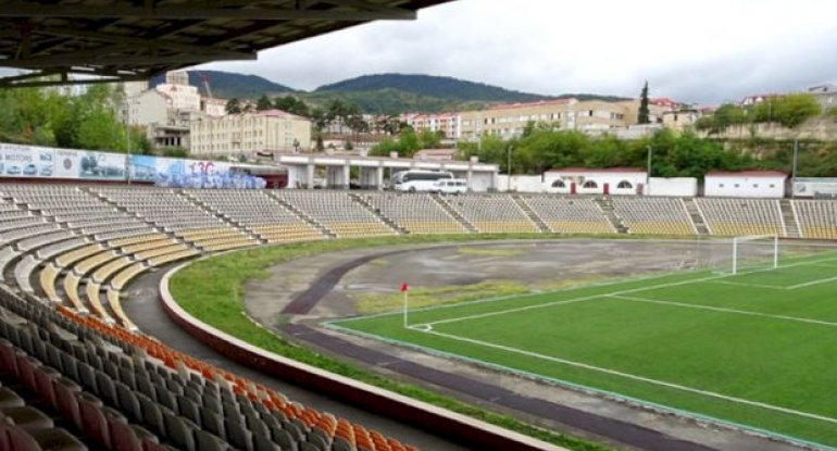 Xankəndi şəhər stadionunda aparılan təmir-bərpa işlərindən görüntülər - VİDEO