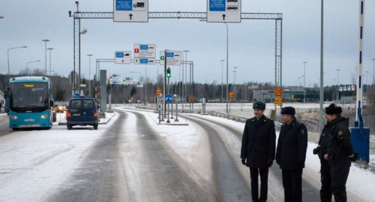 Finlandiya Rusiya ilə sərhədi yenidən bağlayır