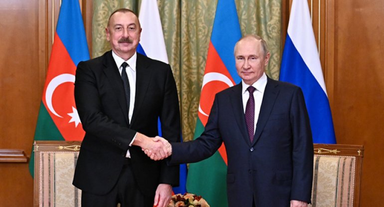 Putin İlham Əliyevi təbrik etdi