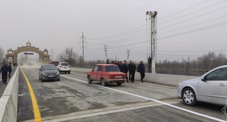 Uçan körpünün yerində yenisi istifadəyə verildi - FOTO