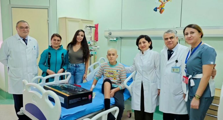 Leyla Əliyeva Milli Onkologiya Mərkəzinin nəzdindəki Uşaq Onkologiya Klinikasında olub - FOTO