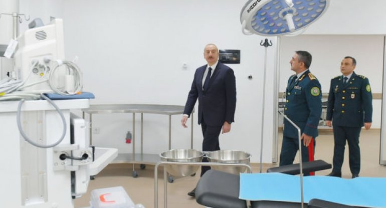 Prezident hərbi hospital kompleksinin açılışında - FOTO (YENİLƏNİB)