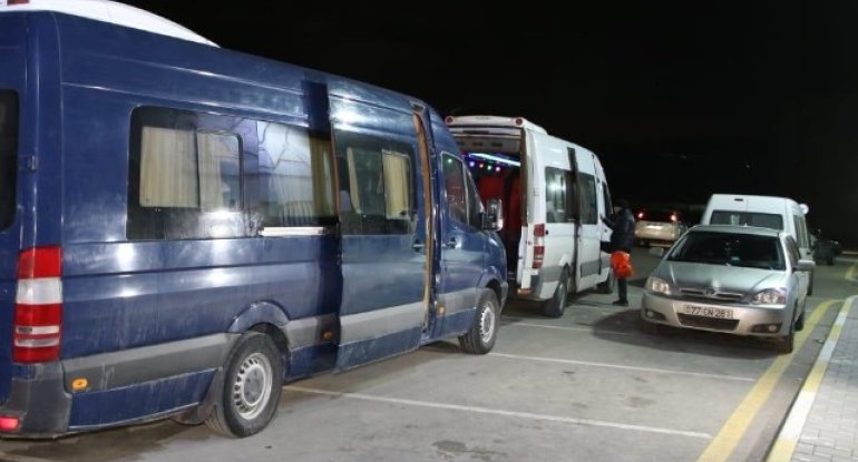 Yeni ilin ilk köç karvanı Füzuli şəhərinə çatıb - FOTO - YENİLƏNİBxa0
