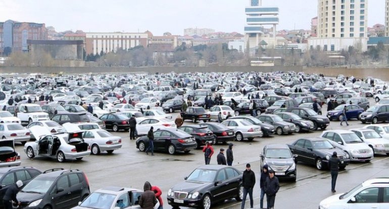 Maşın bazarında BÖYÜK FIRILDAQ: 23 nəfərlik dəstə yaxalandı