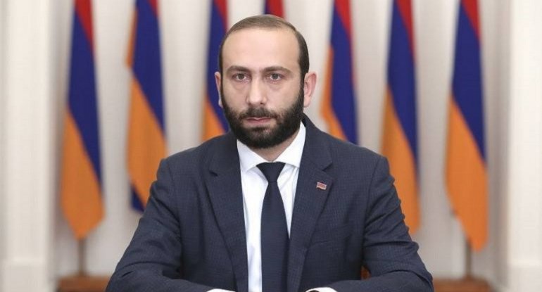 Mirzoyan mina xəritələrinin Ermənistanda olduğunu etiraf etdi