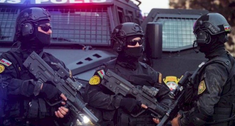 Polisdən ƏMƏLİYYAT: Yasamalda 30 nəfər tutuldu - VİDEO