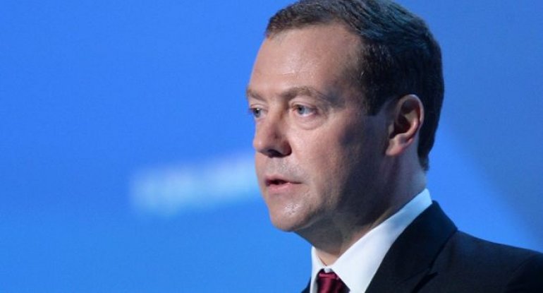 Medvedev: “Rusiya Kuril adalarına yeni silahlar yerləşdirəcək”