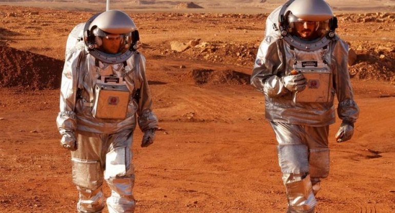NASA Marsda yaşamaq üçün könüllülər axtarır