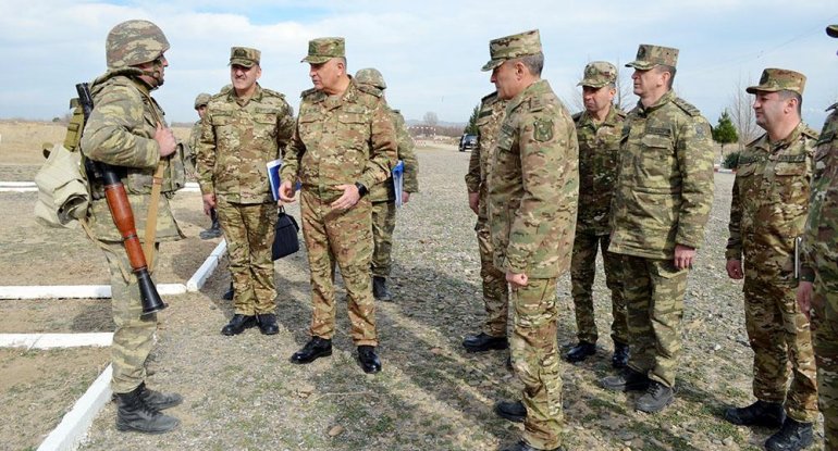 Baş Qərargah rəisi Qarabağda bir neçə hərbi hissədə olub - FOTO