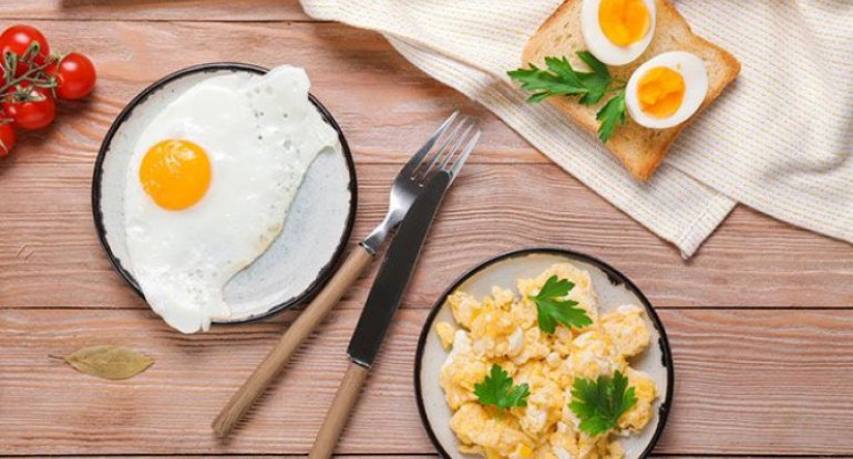Qaynadılmış yumurta və ya omlet – Hansı daha zərərlidir?