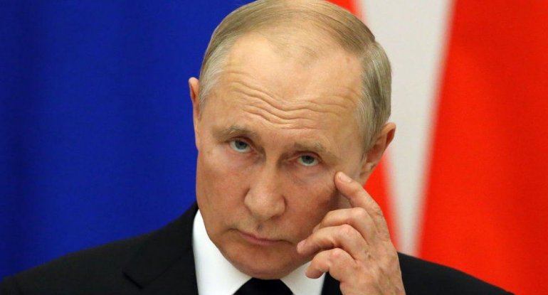 Putin: O zaman əsl qurban rus xalqı olacaq