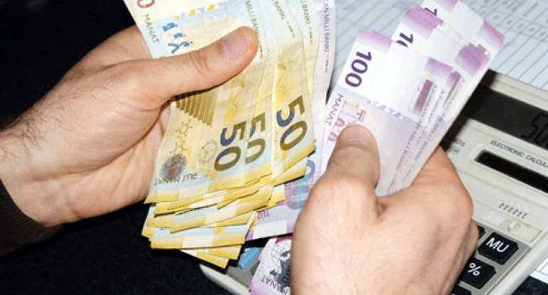 Bu şəxslərin maaşına edilən əlavənin müddəti uzadıldı