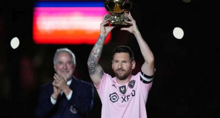 Messi daha bir beynəlxalq mükafat üçün yarışır
