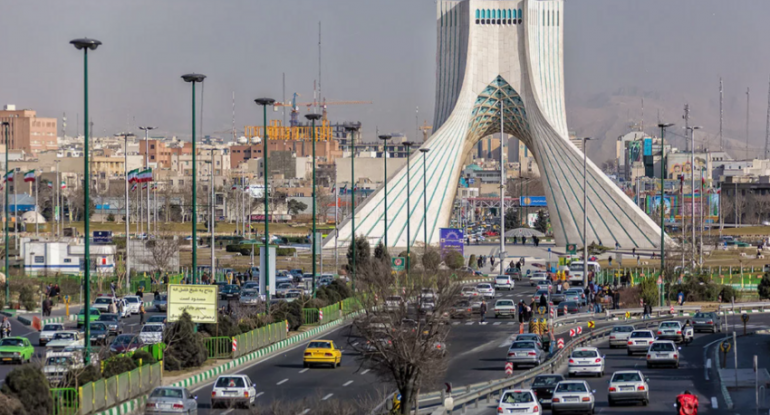 İran hava məkanını bağladı
