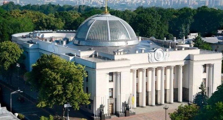 Ukrayna parlamentinin nümayəndə heyəti Azərbaycana gəlir