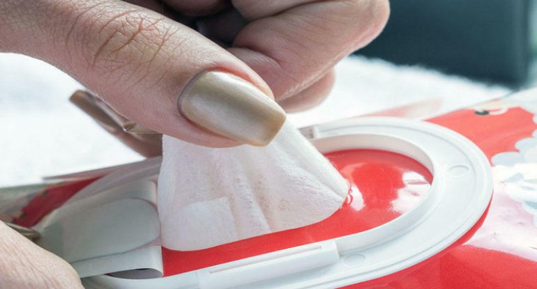 Nəm salfetlərdən istifadə etməmək üçün bir neçə SƏBƏB