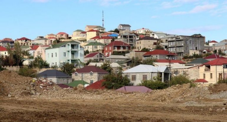 Sənədsiz ev sahiblərinin DİQQƏTİNƏ: Qeydiyyat üçün portalın hazır olacağı tarix AÇIQLANDI