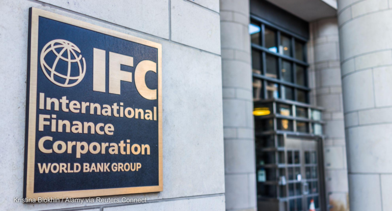 IFC: Azərbaycan risklərlə üzləşir