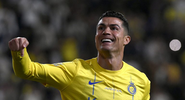 Ronaldo yenidən Avropada: Hansı kluba keçir?