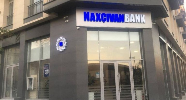 Müştərilərə xəbərdarlıq: Kreditləriniz “Kapital Bank”a ötürülüb - FOTO