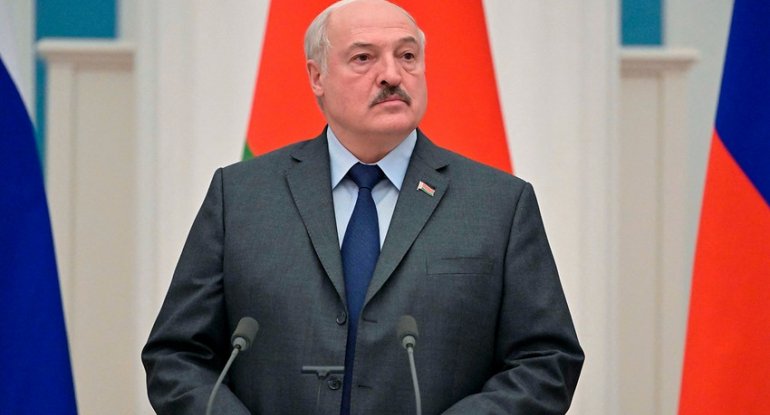 Lukaşenko: Dünya fəlakətin astanasındadır