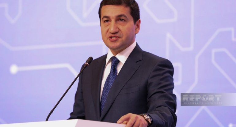 Hikmət Hacıyev: Ermənistanın konstitusiyasında Azərbaycana qarşı ərazi iddiaları olmamalıdır