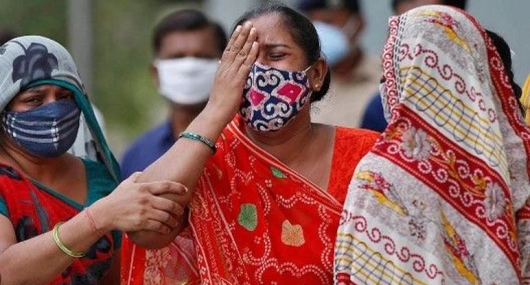 Hindistanda müəmmalı virus 16 can aldı