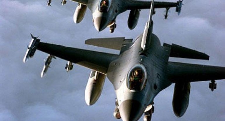 Ukraynaya neçə F-16 təyyarəsi lazımdır?