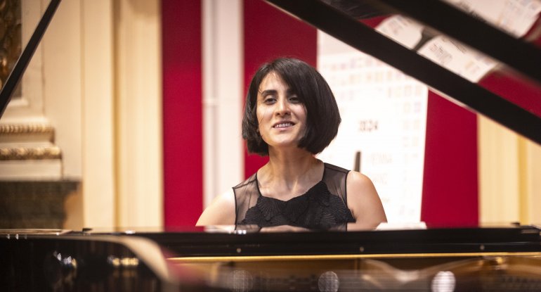 Azərbaycanlı pianoçu Vyanada keçirilən müsabiqədə üçüncü yerə layiq görülüb - FOTO