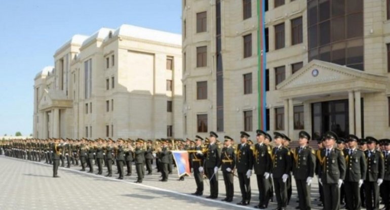 Daxili Qoşunların Ali Hərbi Məktəbinə əlavə kursant qəbulu elan edilib