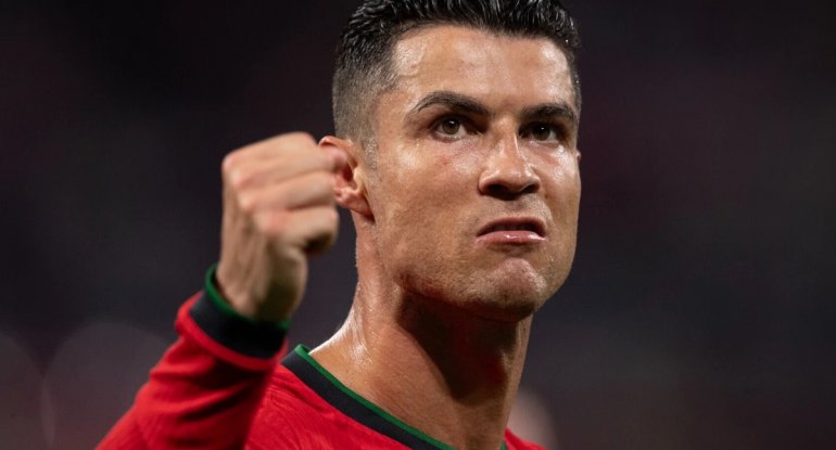 Ronaldo "YouTube"da abunəçilərin sayına görə MrBeast-i ötmək istədiyini bildirib