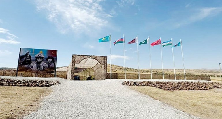 Azərbaycanın xüsusi təyinatlıları Qazaxıstanda təlimdə iştirak edir