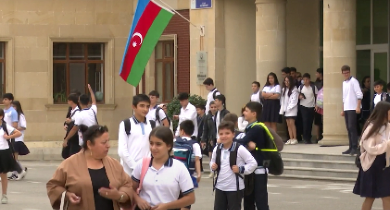 Bakıda məktəb heç bir səbəb göstərilmədən BAĞLANIR? - AÇIQLAMA