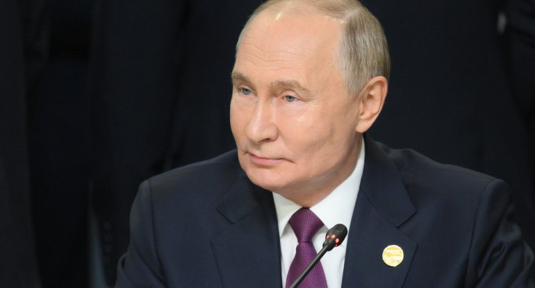 Putin: Ukrayna ordusunun komandirləri öz əsgərlərini güllələyirlər