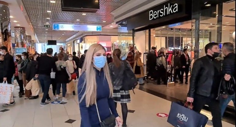 Endirimlər və ya "qara cümə" psixologiyanızı belə ələ keçirir