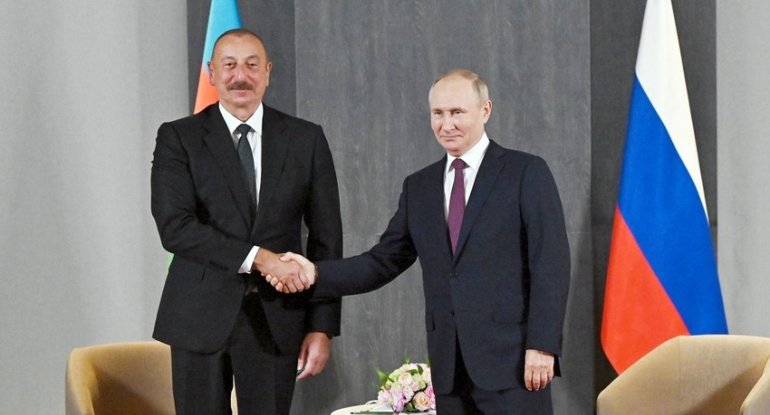 Putin İlham Əliyevə zəng edib