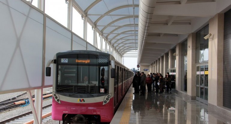 Sabahdan “Bakmil” metrostansiyasına qatarların hərəkət cədvəli dəyişdirilir