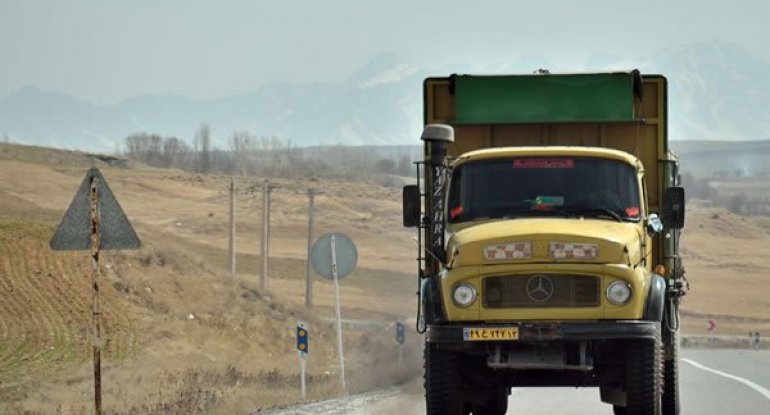 Rusiyalı TIR sürücüsü İranda güllələndi