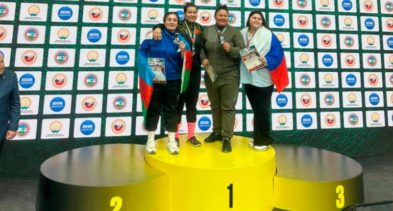 İdmançımız dünya çempionatında gümüş medal qazanıb