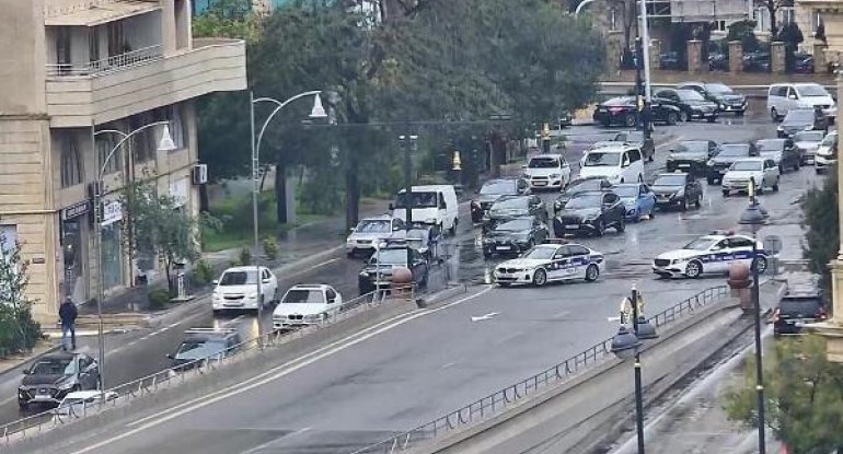 Bakıda yanğına görə bağlanan yol açıldı